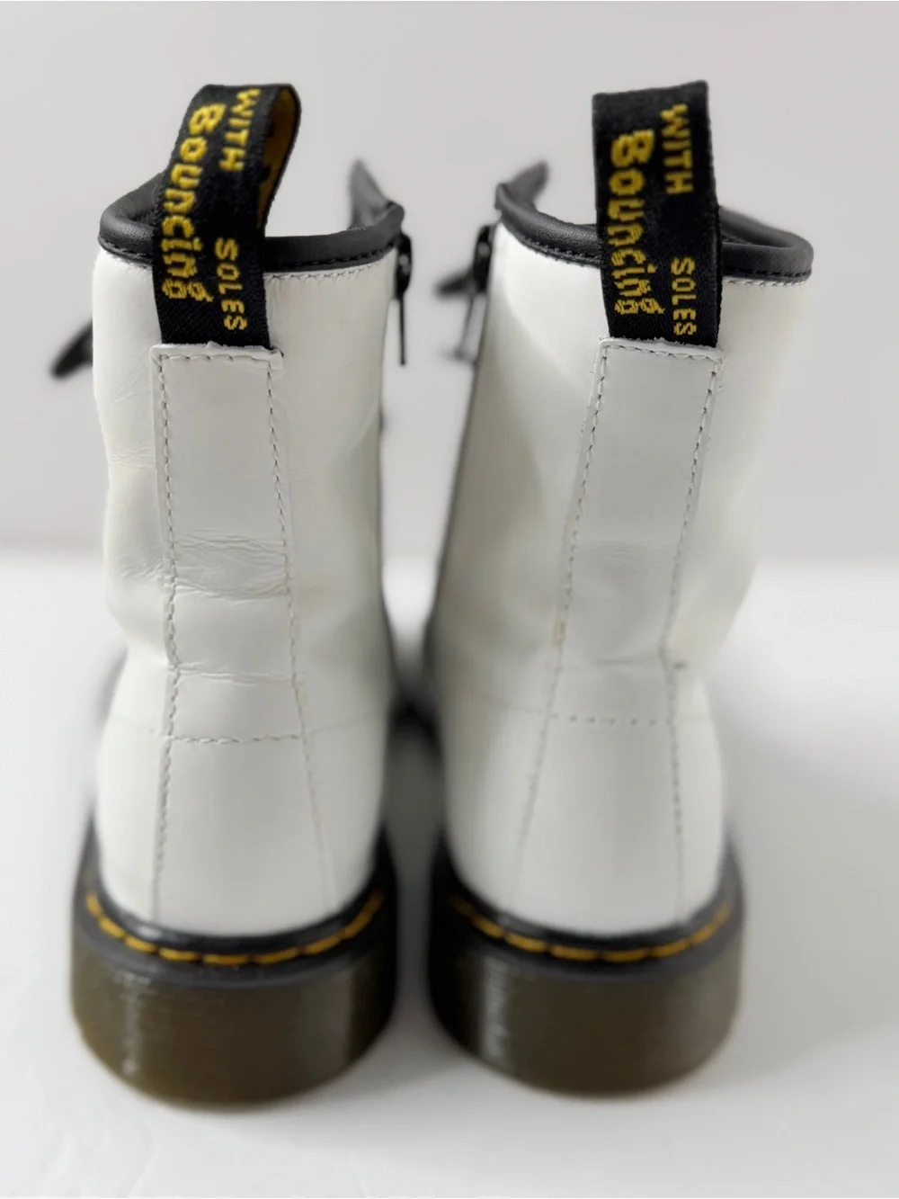 Dr Doc Martens Romario White Combat Boots Youth AirWair B5 G6  Side Zip